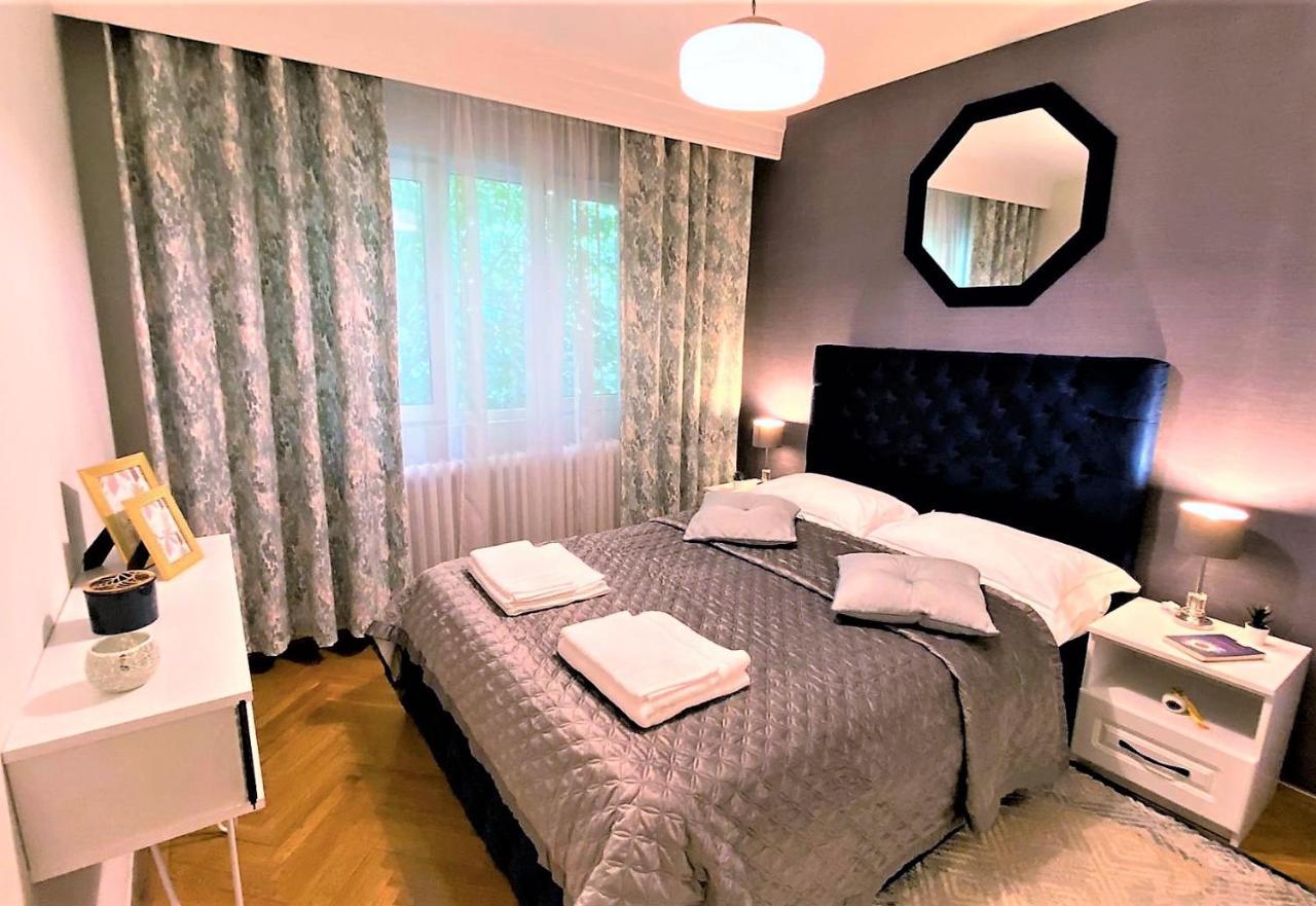 Arc De Triomphe Blissboutique Apartamento Bucareste Exterior foto